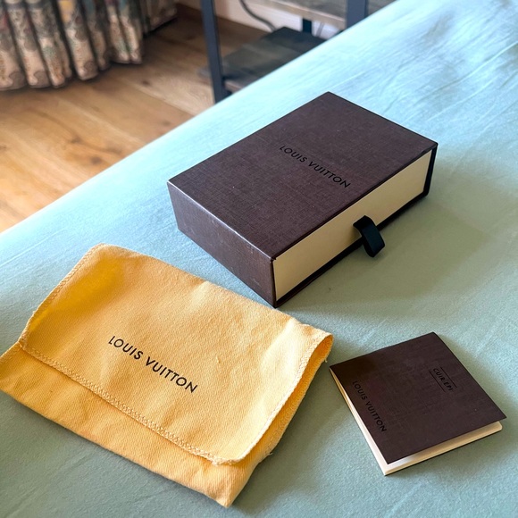 LV wallet box with dust bag and tag - Picture 3 of 6